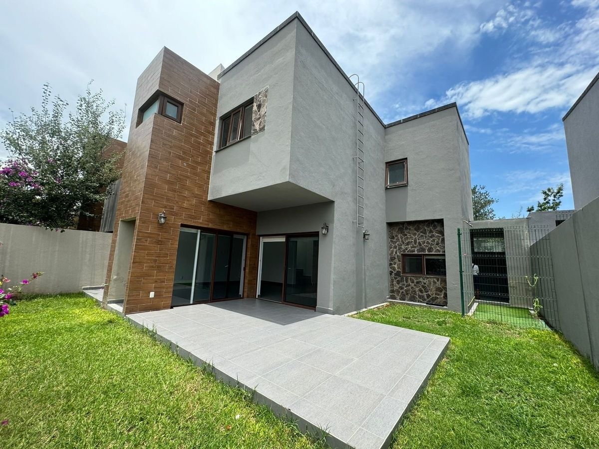 1 de 33: Terraza
