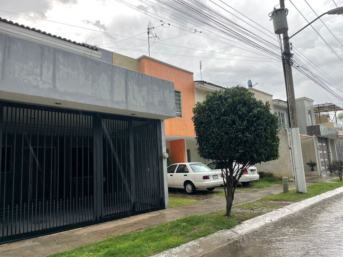 6 de 34