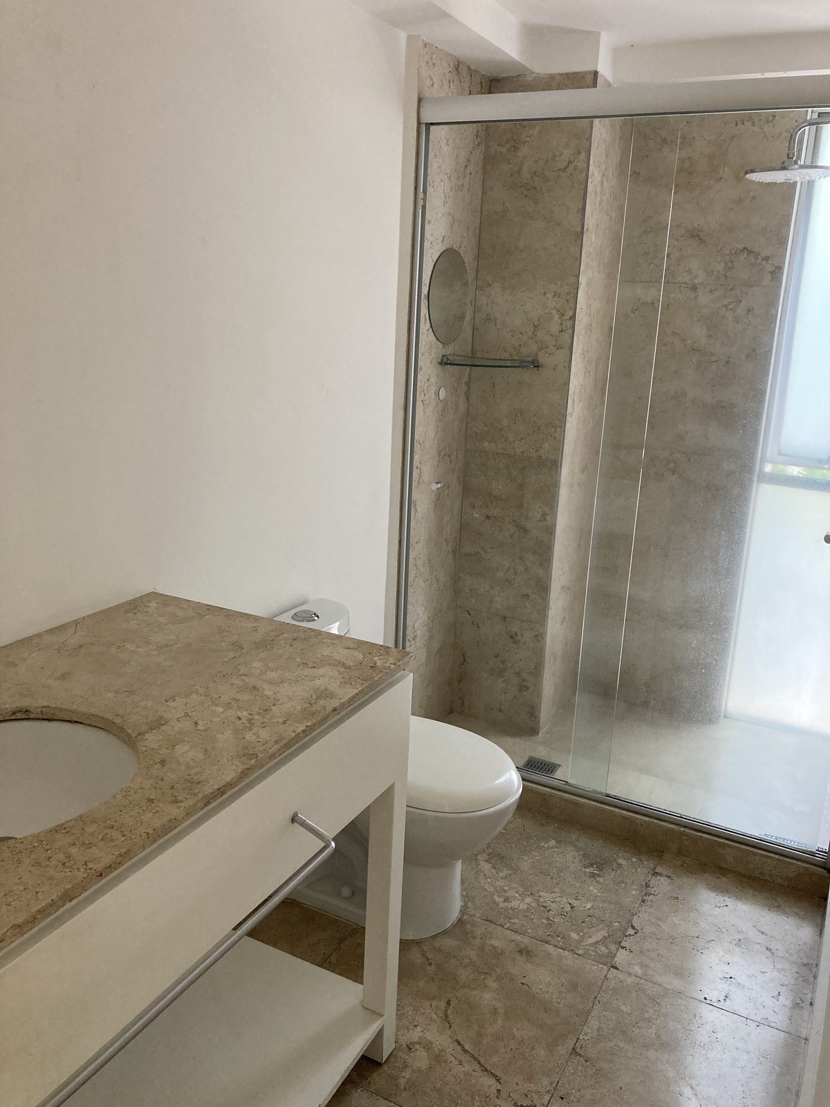 Baño completo. Venta condesa