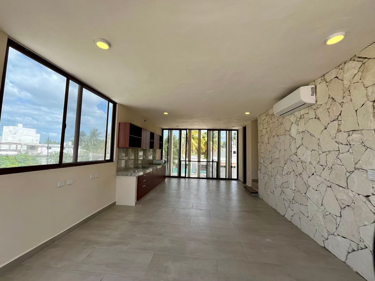 4 de 17: Sala, Comedor y Cocina