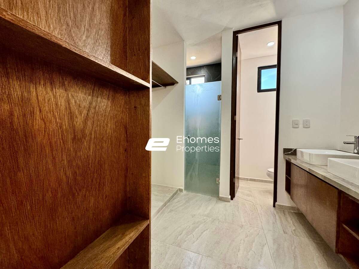 20 de 38: WALK IN CLOSET RECÁMARA 3