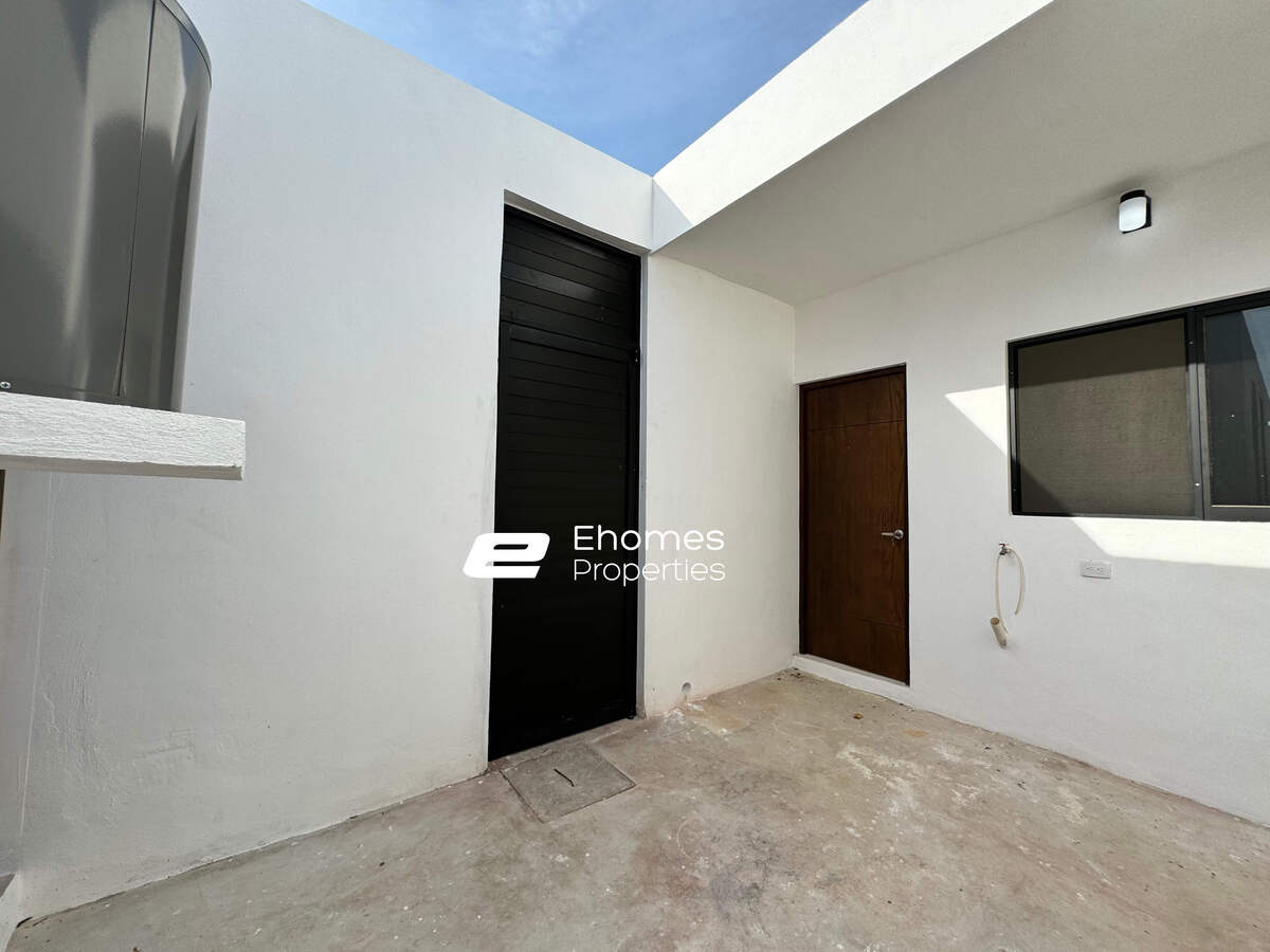 27 de 38: ÁREA TENDIDO / CALENTADOR / LAVADORAS