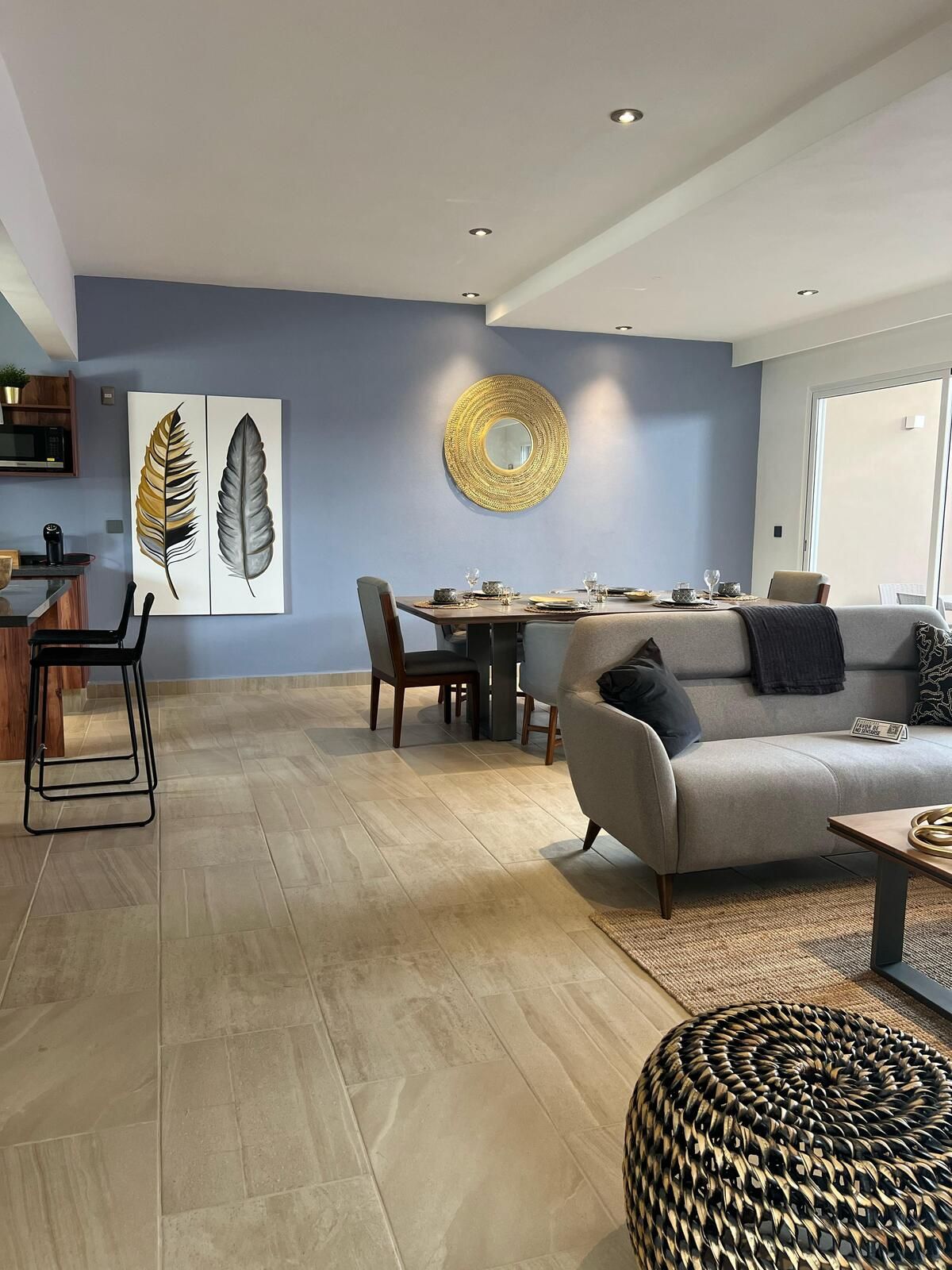 4 de 27: Sala Comedor