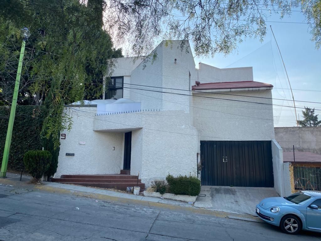 Venta de CASA HERMOSA en Arboledas - foto 1