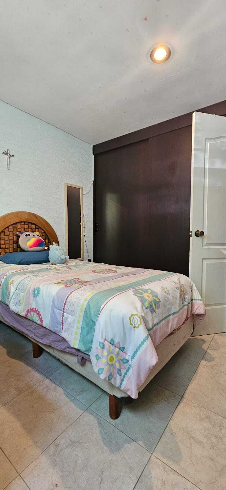 Habitación junior 3 con closet