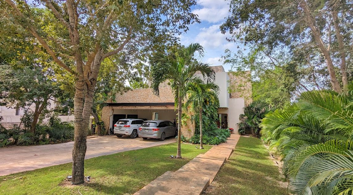 HOUSE FOR SALE IN ADAMAR RESIDENTIAL - foto 4