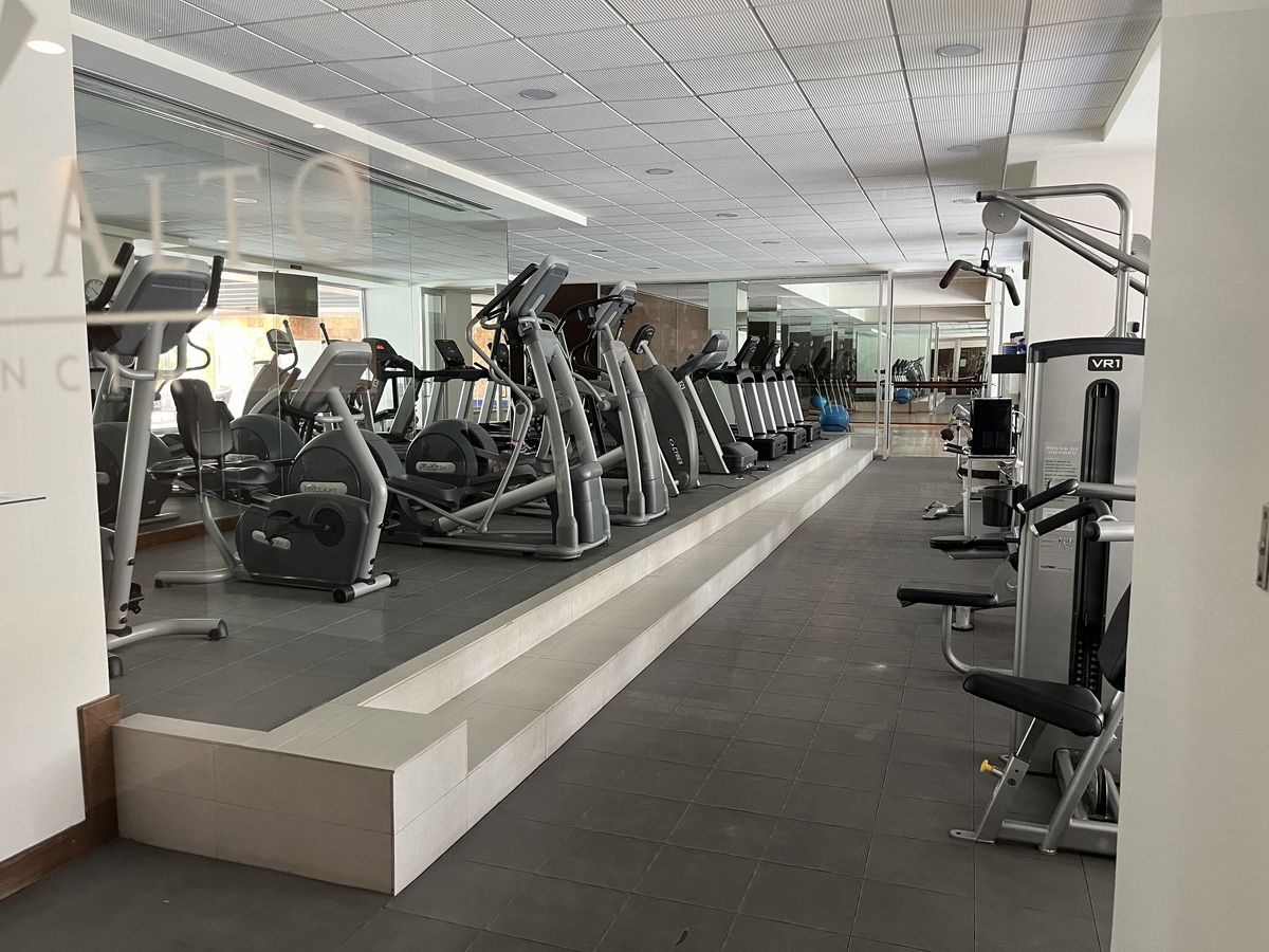 22 of 25: gym