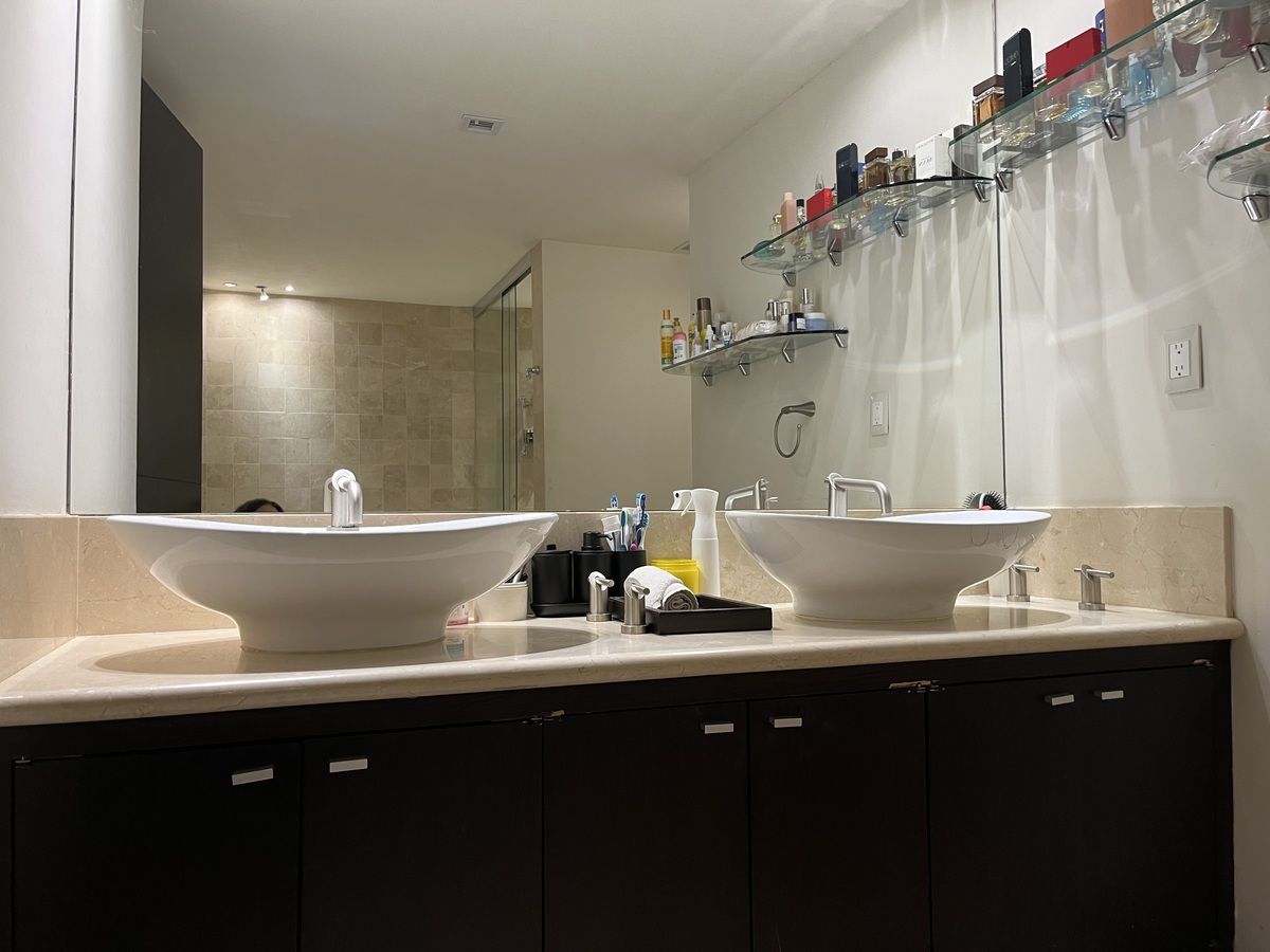 13 of 25: baño rec principal