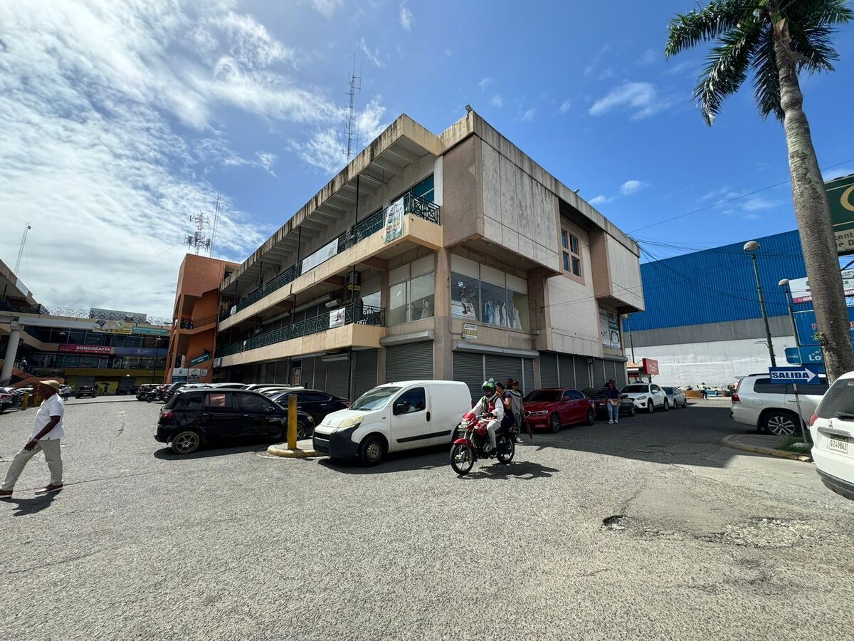 Locales en Venta Zona Industrial de Herrera, Santo Domingo