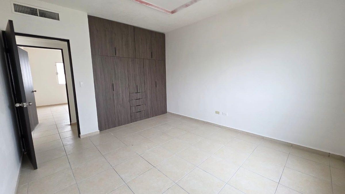 30 de 46: RECAMARA 2 SECUNDARIA CON CLOSET NUEVO