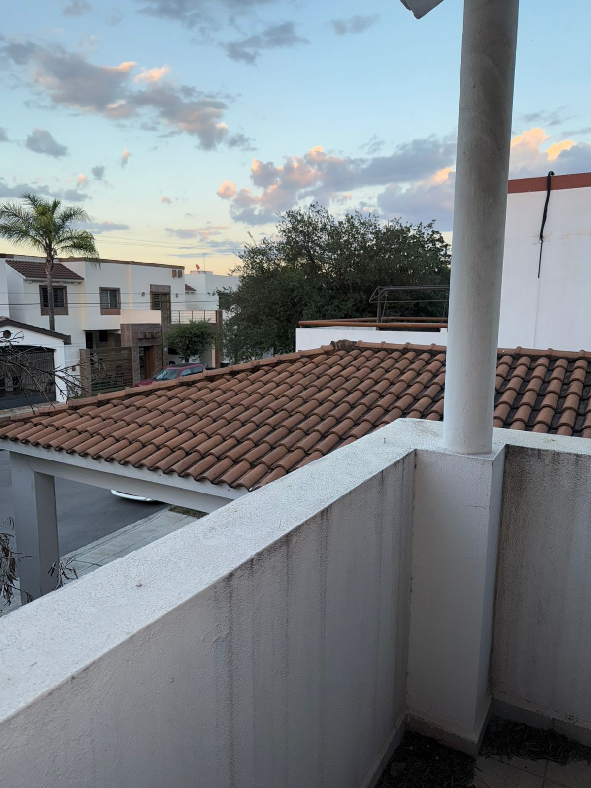 18 de 25: BALCON EN ESTACIA