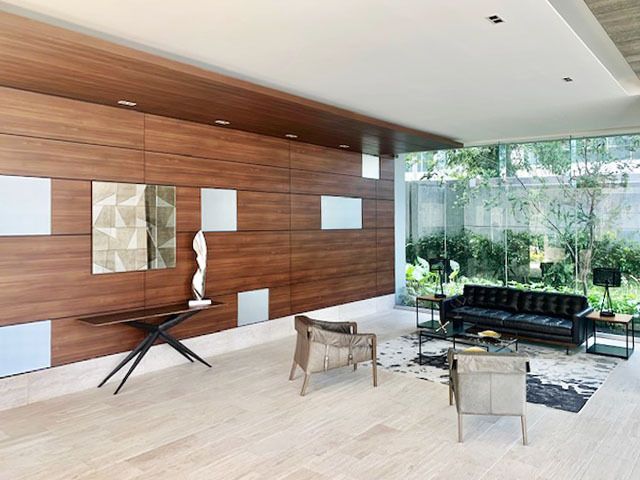 2 of 23: Lobby