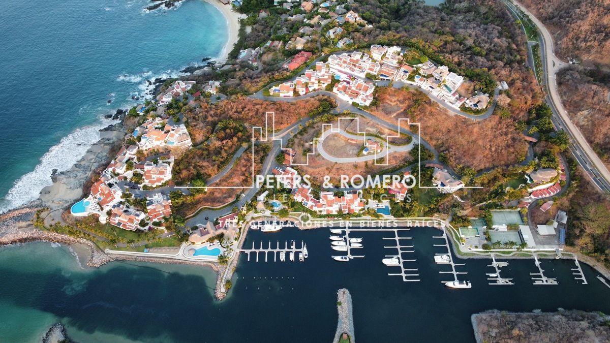 Terreno en Venta en Arcano Ixtapa
