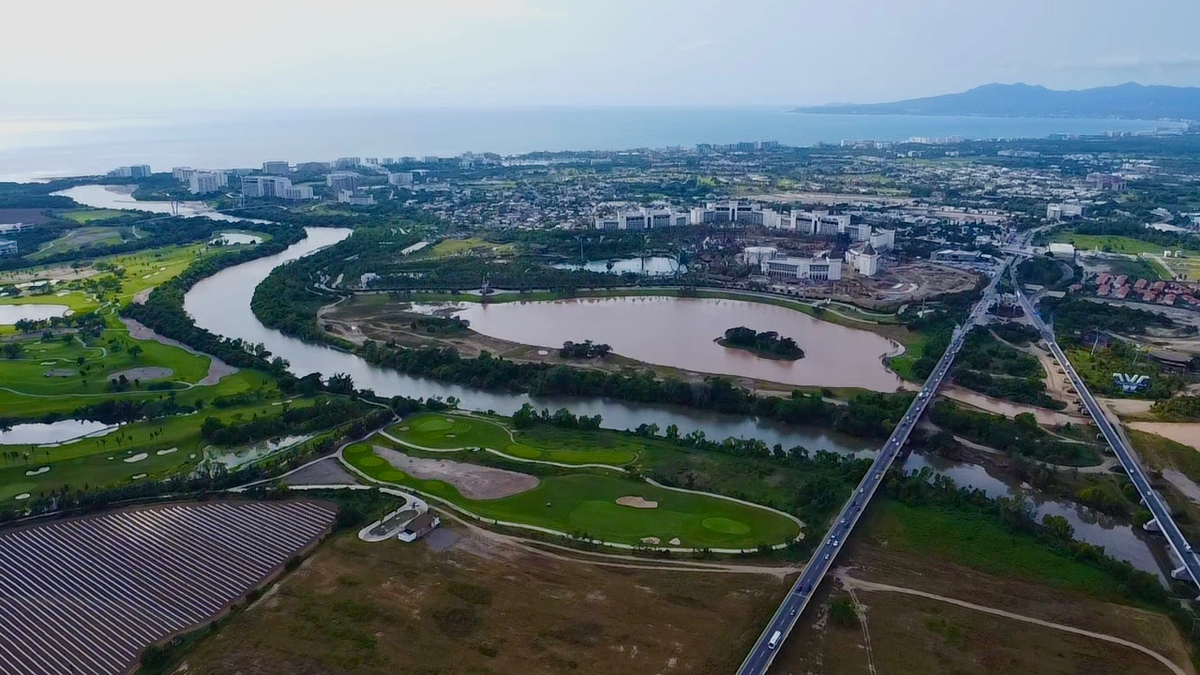 3 de 7: PREDIO , CARRETERA 200 Y VIDANTA