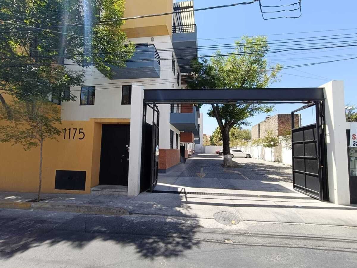 1 de 12