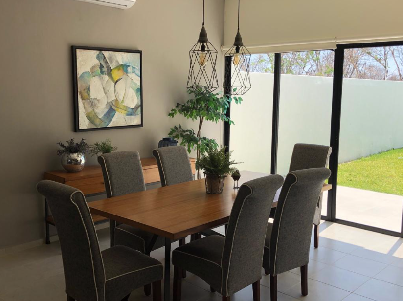 3 de 12: AREA COMEDOR TERRAZA