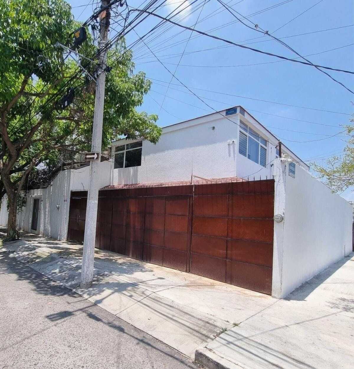 CASA EN RENTA PARA USO COMERCIAL EN PROVIDENCIA
