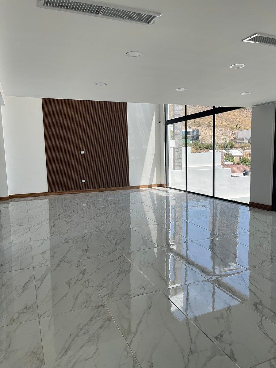 House in Gated Community in Bosques de San Francisco, Chihuahua, photo 3 of 16