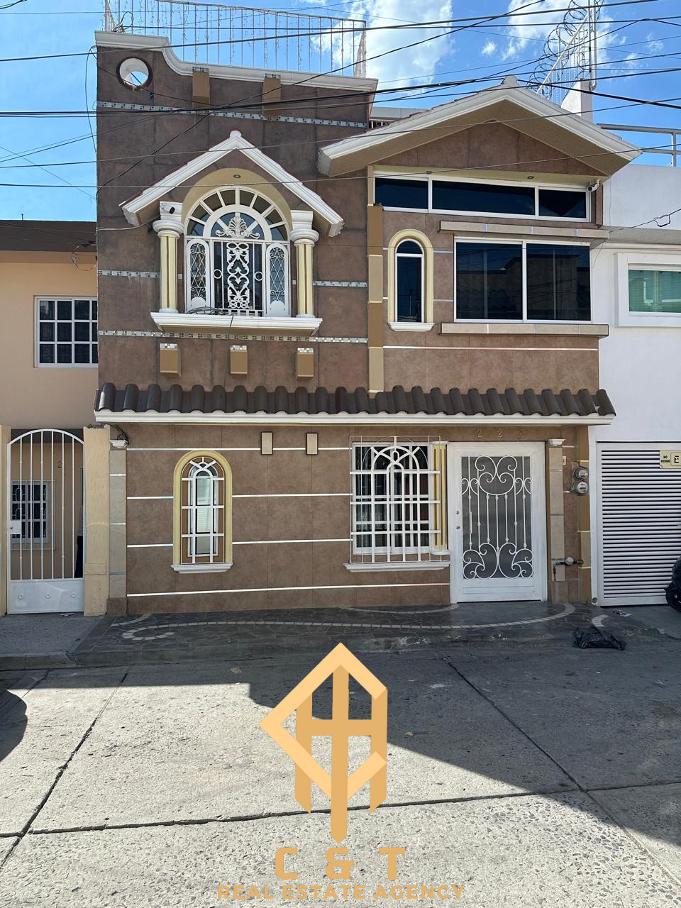 https://assets.easybroker.com/property_images/4620749/77792557/EB-QT0749.png?version=1721412937