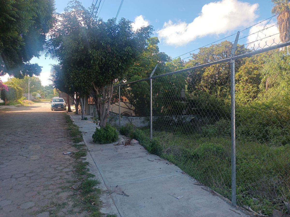 Terreno grande y en esquina en venta Juriquilla Querétaro