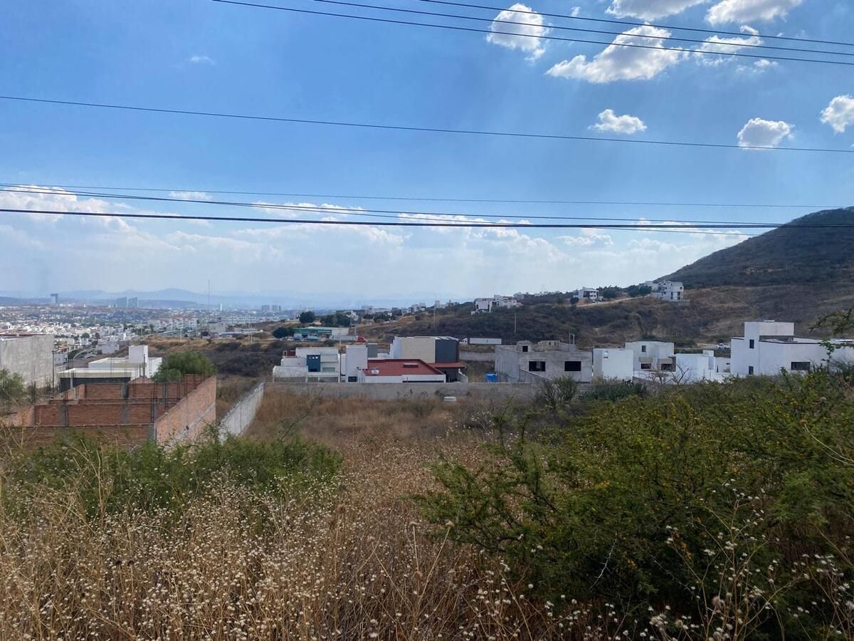Renta/venta de Terreno Comercial en Real de Juriquilla