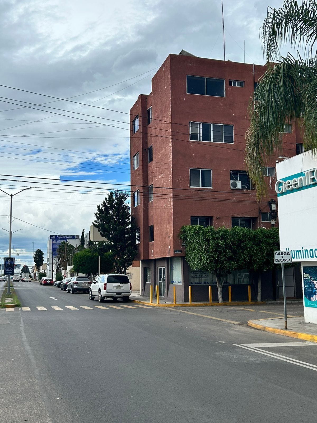 Oficina en venta y renta