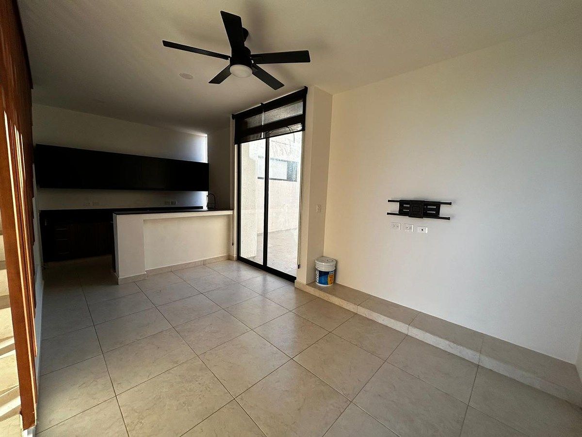 2 de 16: Sala, Cocina y Comedor