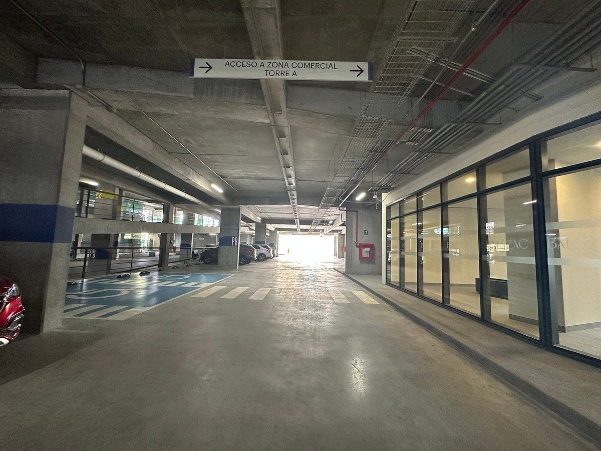 Office in Santa María, Monterrey, photo 4 of 11