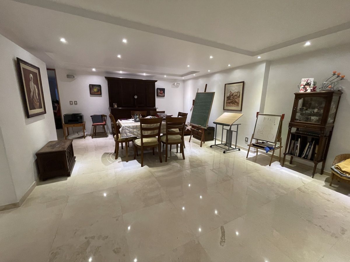 Apartment in Polanco II Sección, Miguel Hidalgo, photo 2 of 17
