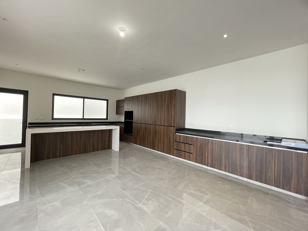 House in Bosques de las Misiones Sector Encino, Santiago, photo 8 of 40