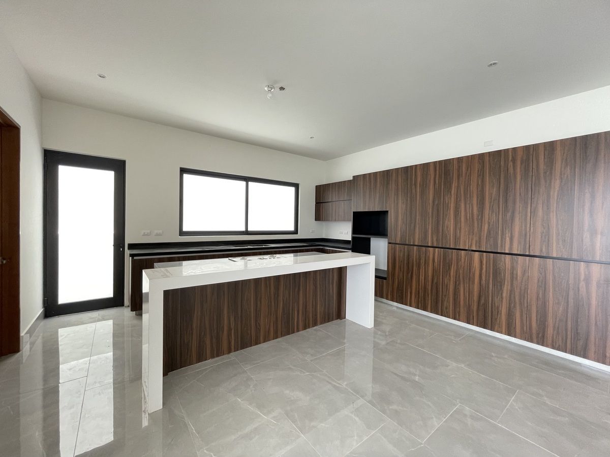 House in Bosques de las Misiones Sector Encino, Santiago, photo 9 of 40