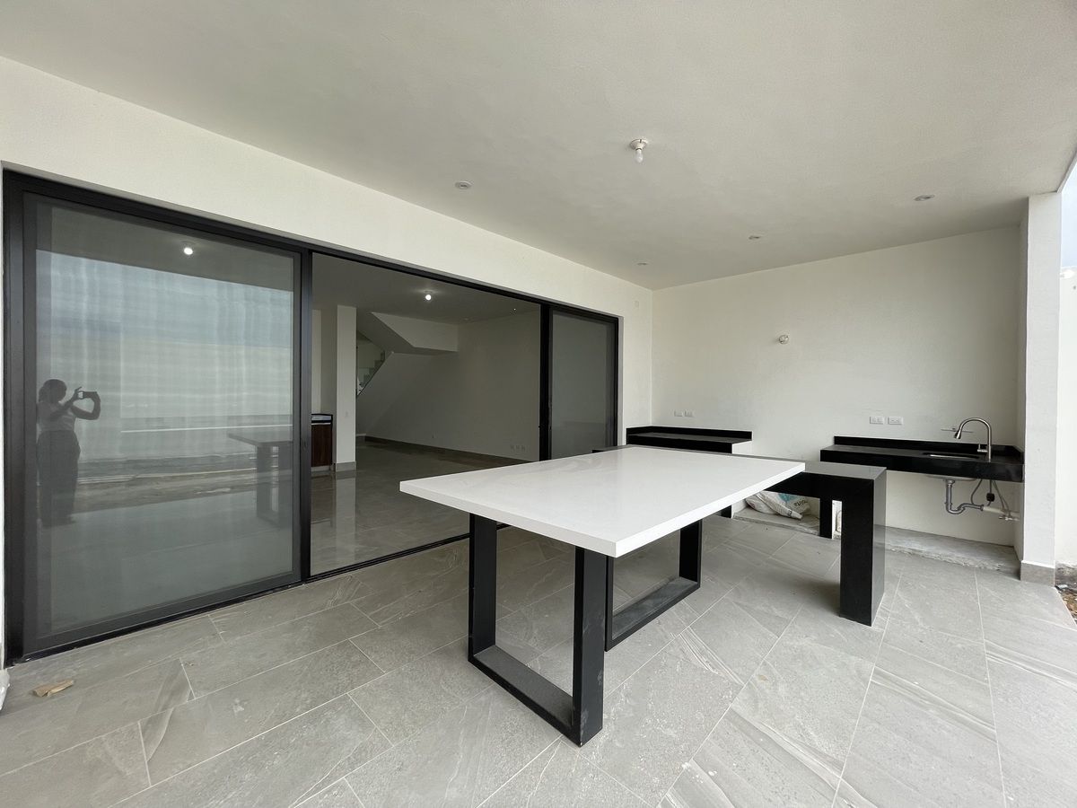 House in Bosques de las Misiones Sector Encino, Santiago, photo 13 of 40