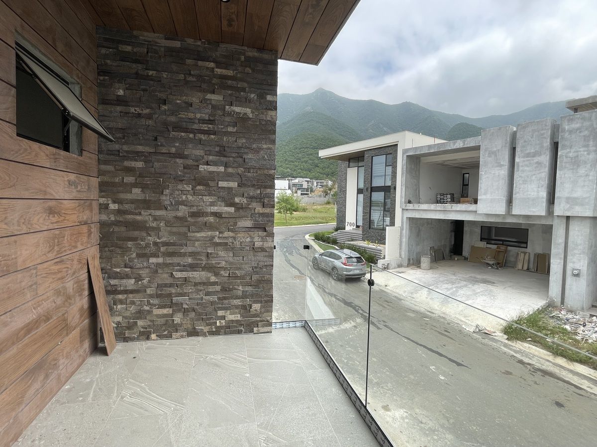 House in Bosques de las Misiones Sector Encino, Santiago, photo 27 of 40