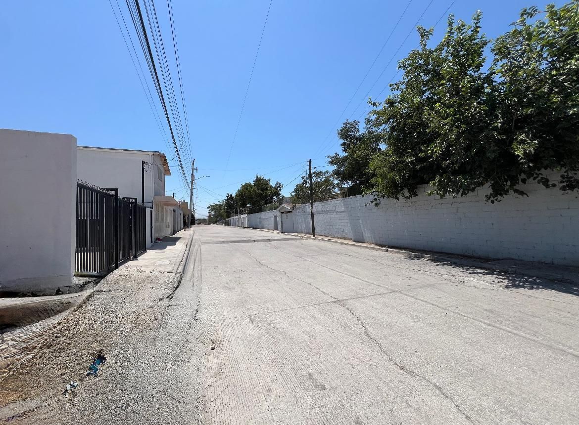 Terreno en VENTA Oportunidad de inversión en Jardín Dorado - foto 2