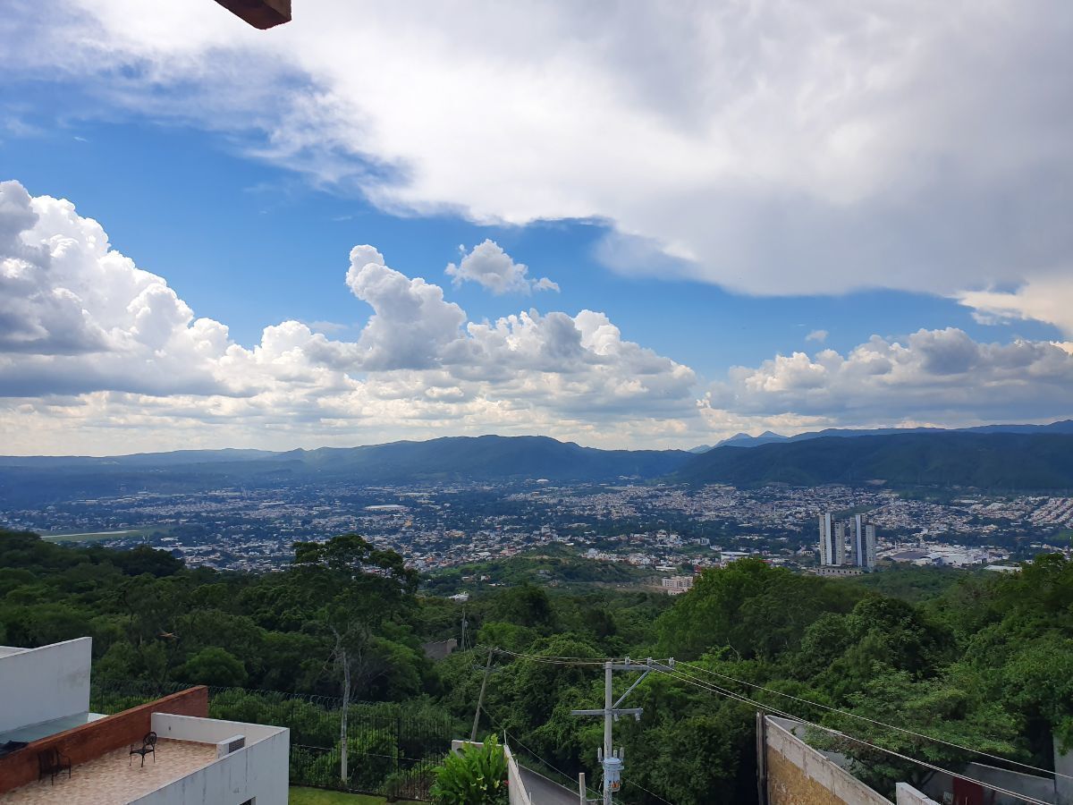 Vista panorámica desde los terrenos