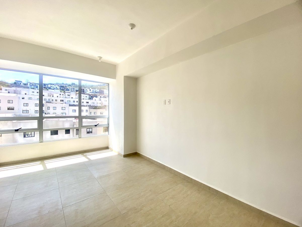 12 of 19: Recámara principal