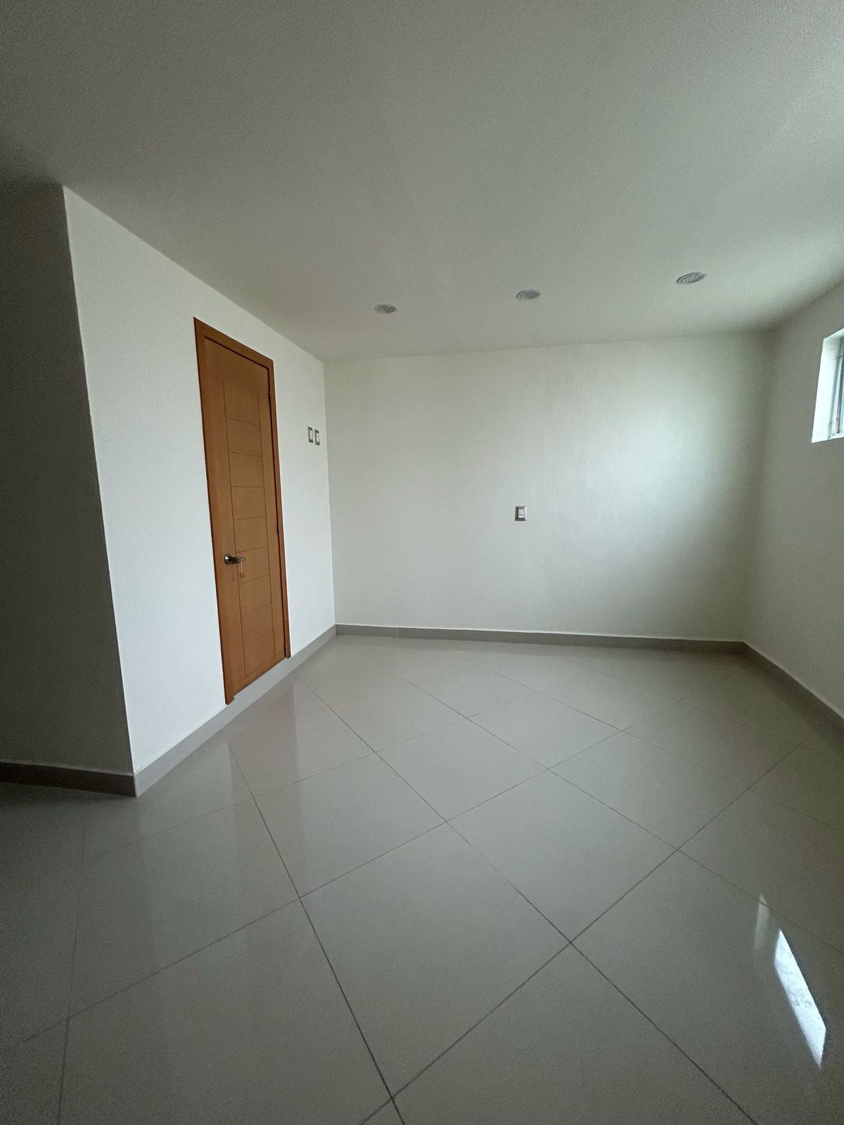 Cuarto de servicio con baño