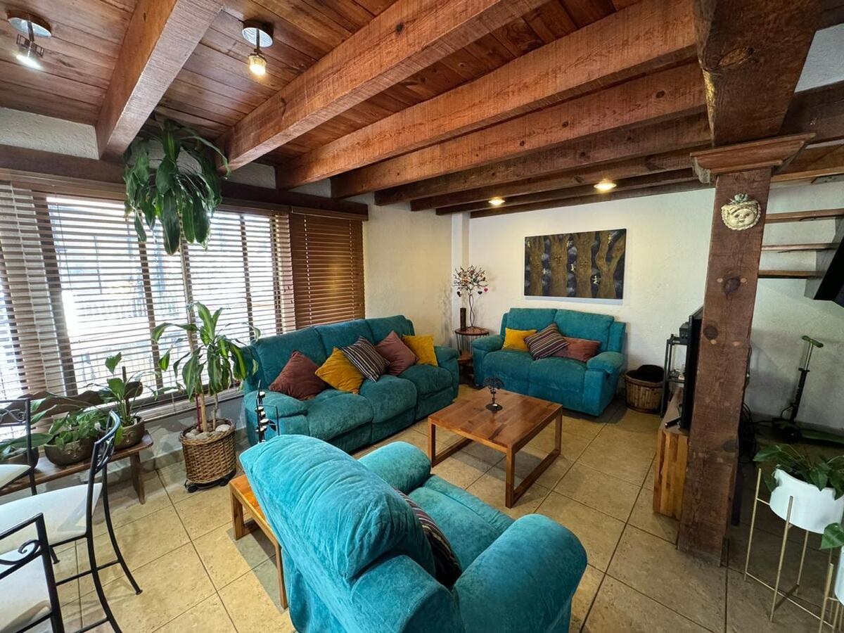 https://assets.easybroker.com/property_images/4629952/77971713/EB-QT9952.jpg?version=1721851508