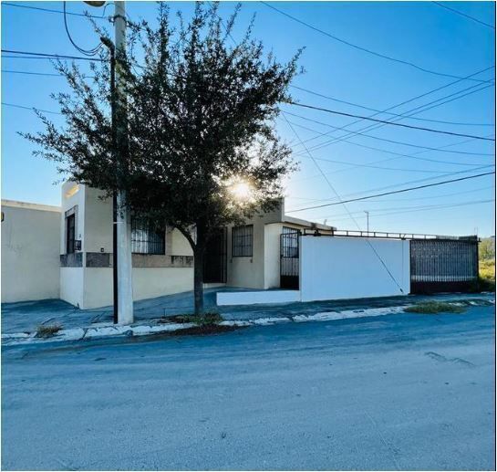 https://assets.easybroker.com/property_images/4630212/77977467/EB-QU0212.JPG?version=1721857149