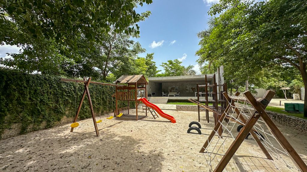 Area de juegos infantiles