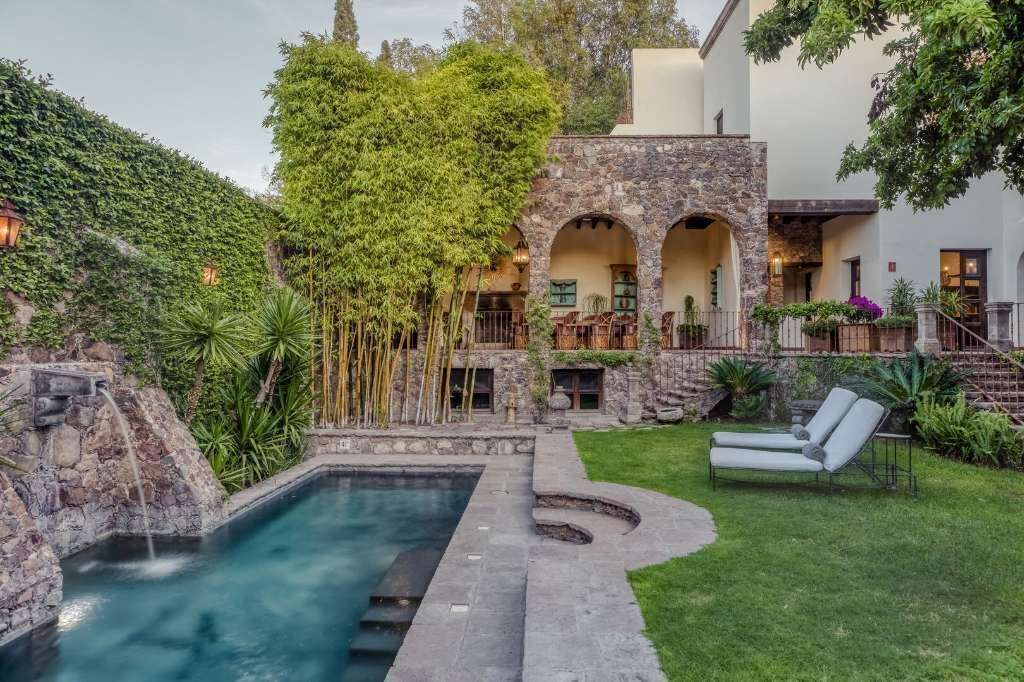 https://assets.easybroker.com/property_images/4633057/90906564/EB-QU3057.jpeg?version=1748561059