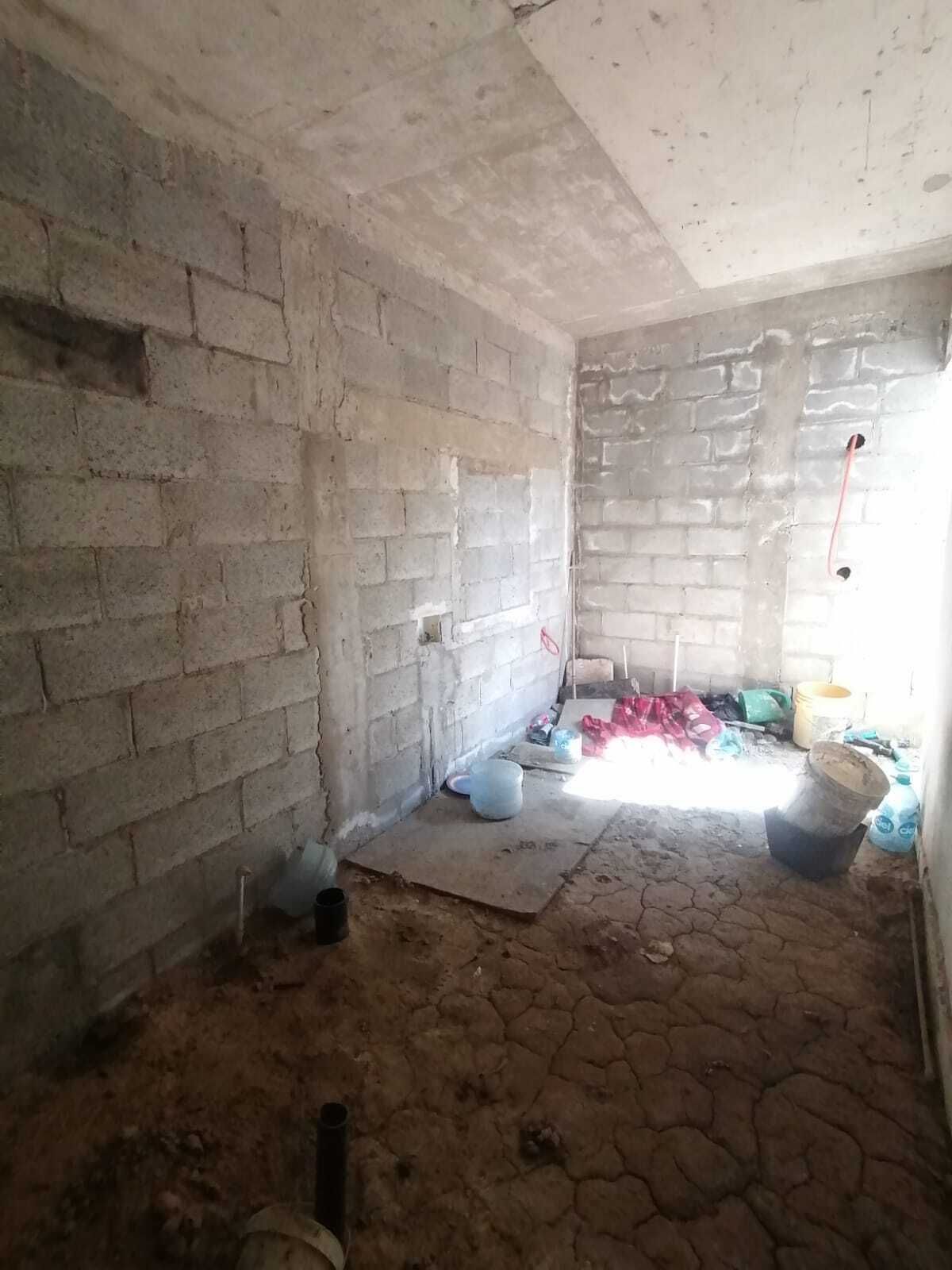 21 of 24: Cuarto de Lavado