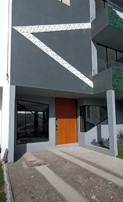 https://assets.easybroker.com/property_images/4636058/78085148/EB-QU6058.png?version=1722050558