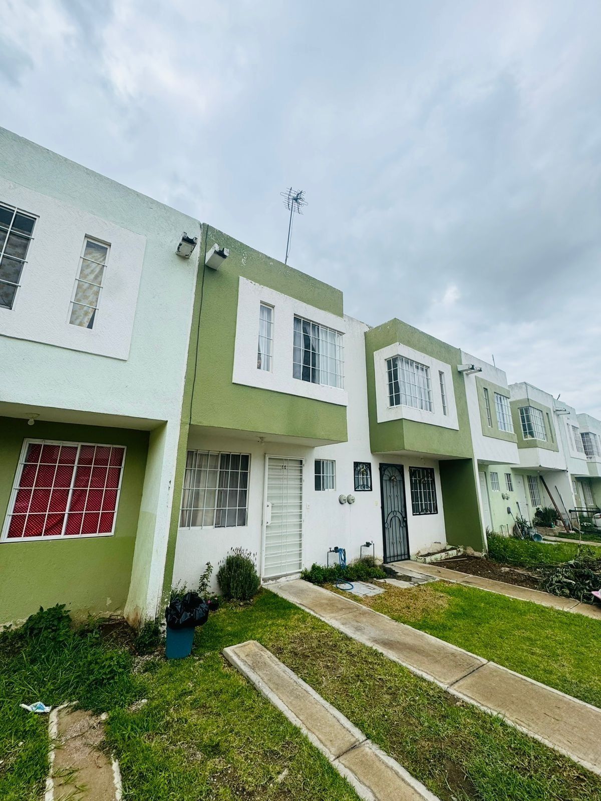 2 of 16: https://assets.easybroker.com/property_images/4636234/780889