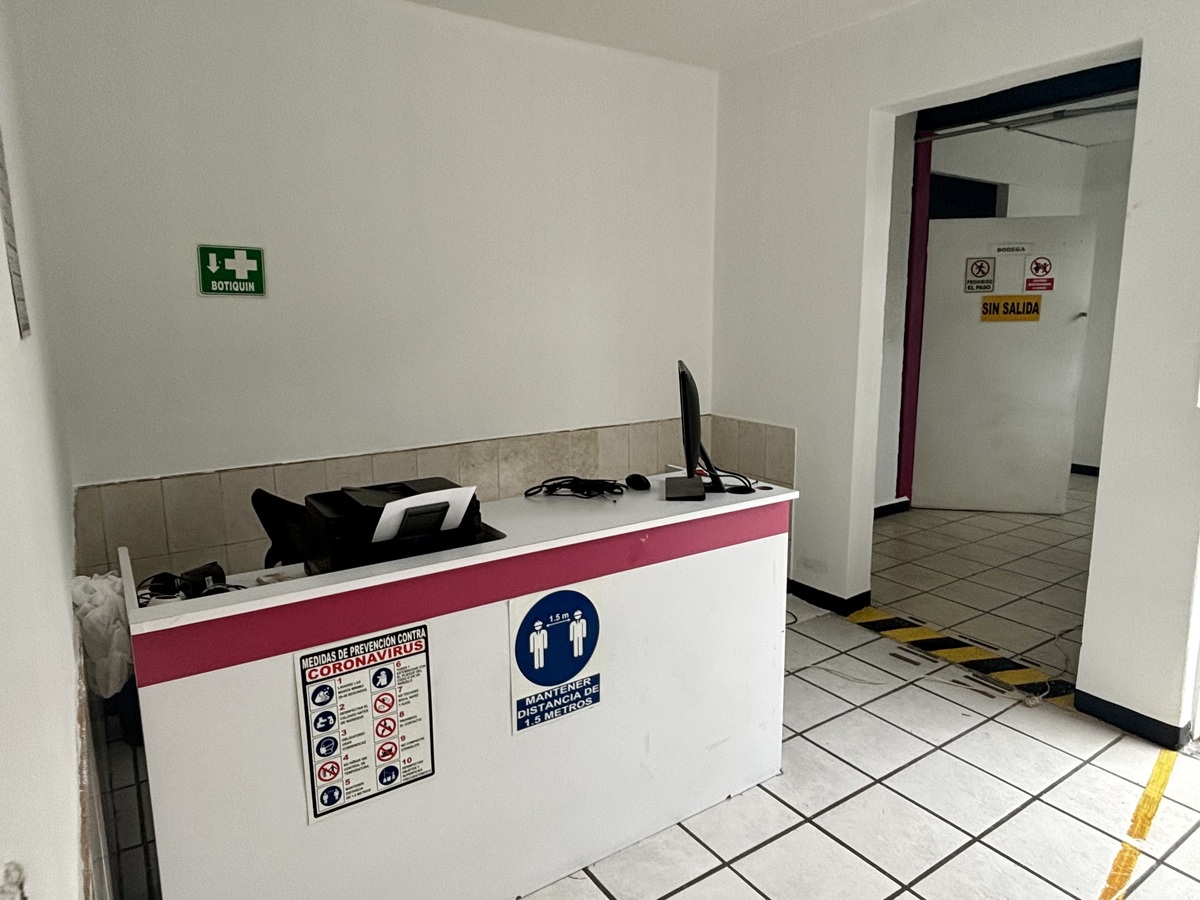 3 de 16