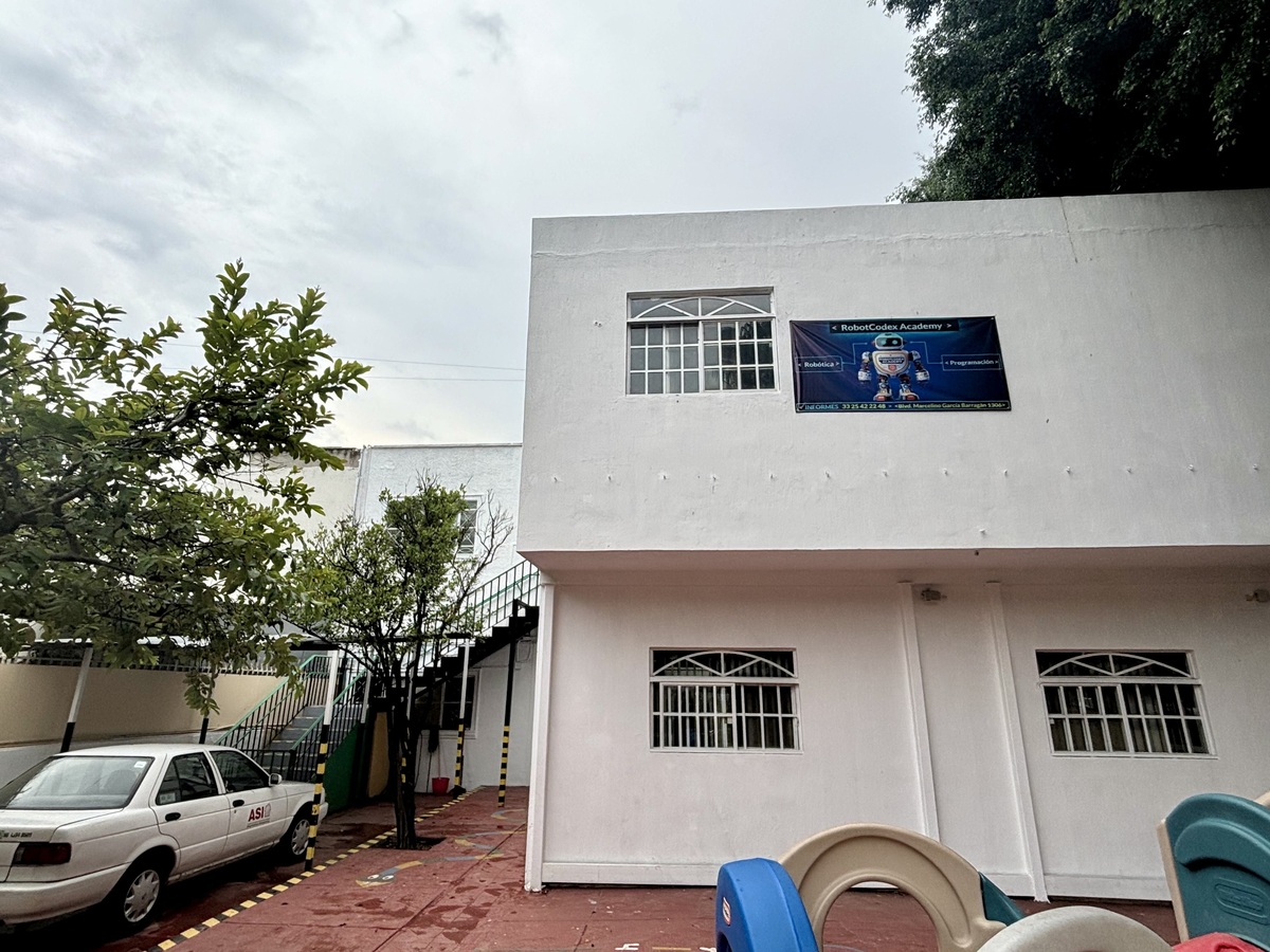 2 de 16