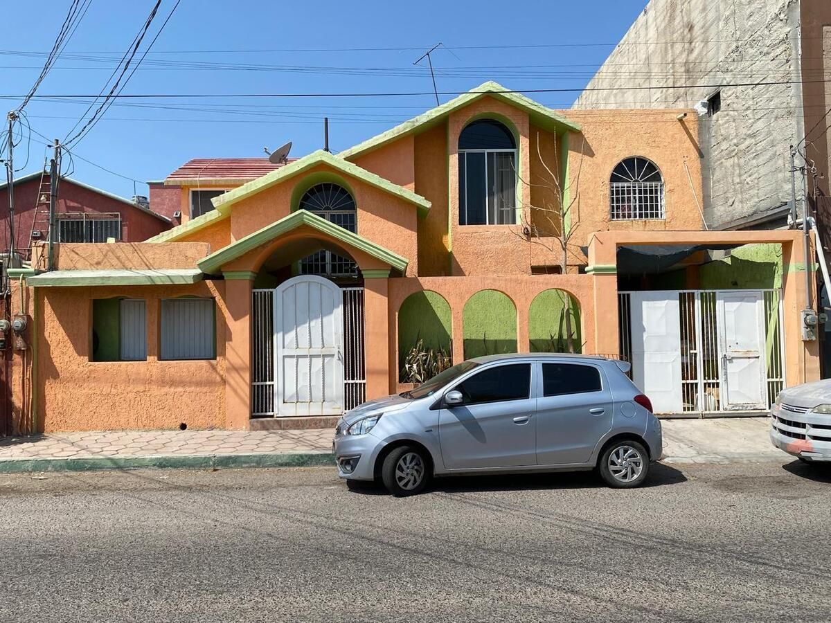 https://assets.easybroker.com/property_images/4637463/78114523/EB-QU7463.jpg?version=1722203821