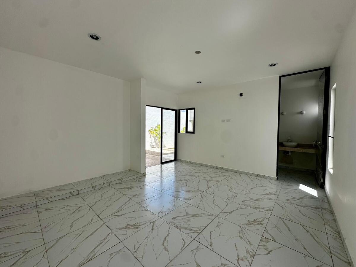 9 de 20: Segunda Habitación