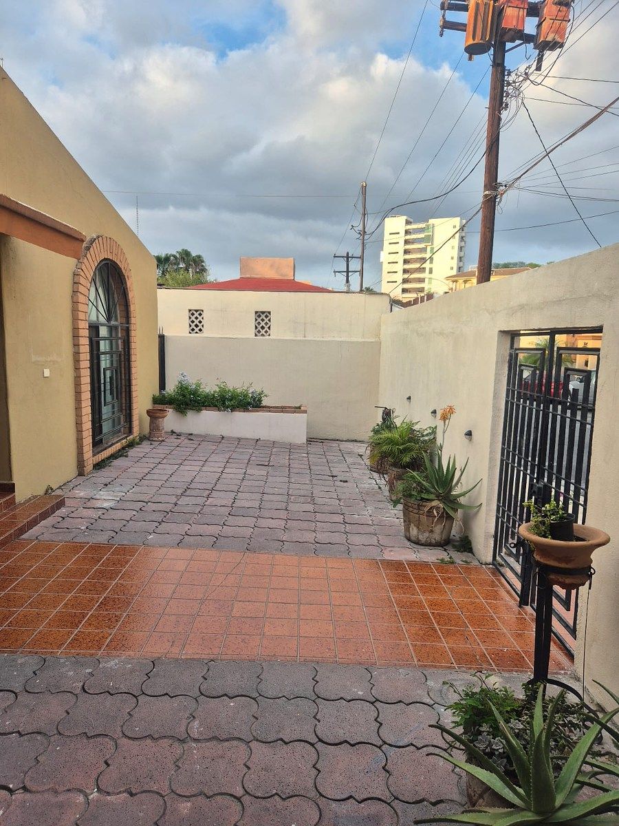 11 de 25