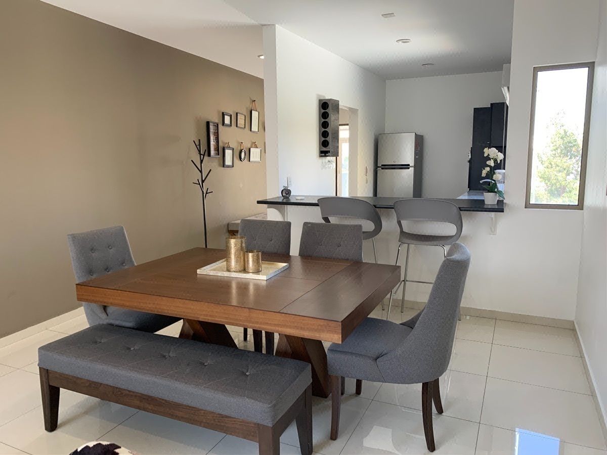 Edificio en Venta INVERSIÓN 2 deptos, 1 loft en Milenio, Queretaro.